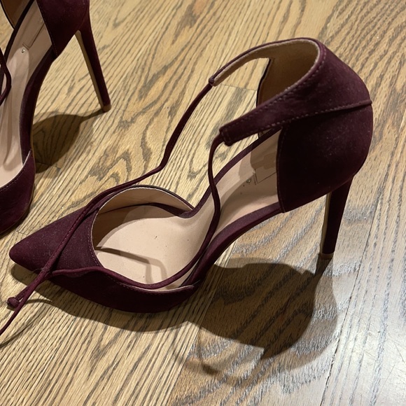 Burgundy suede lace up pumps from Aldo. Worn once. Like new. Size 8. - Picture 2 of 2